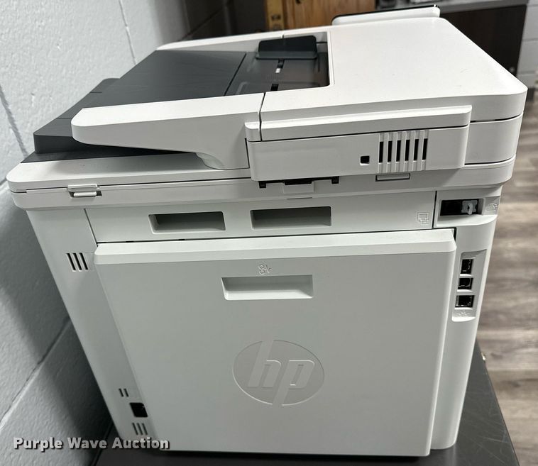 image for item LR9666 Office equipment