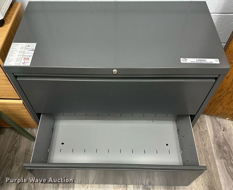 image for item LR9666 Office equipment