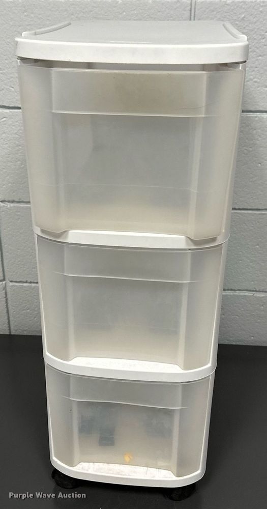 image for item LR9666 Office equipment