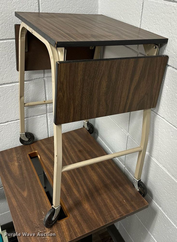 image for item LR9666 Office equipment