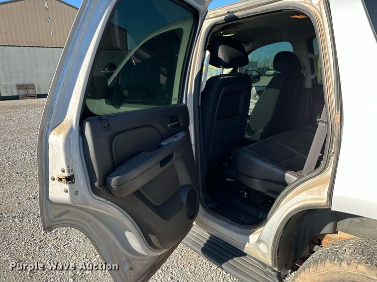 image for item LR9667 2014 Chevrolet Tahoe Police  SUV