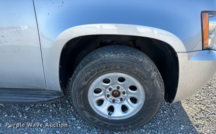 image for item LR9667 2014 Chevrolet Tahoe Police  SUV