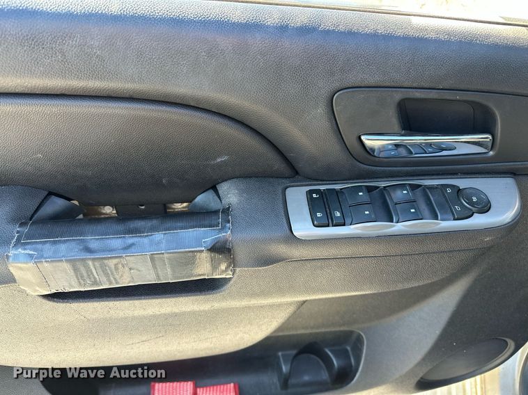 image for item LR9668 2014 Chevrolet Tahoe Police  SUV