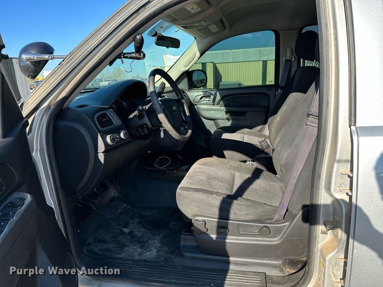 image for item LR9668 2014 Chevrolet Tahoe Police  SUV