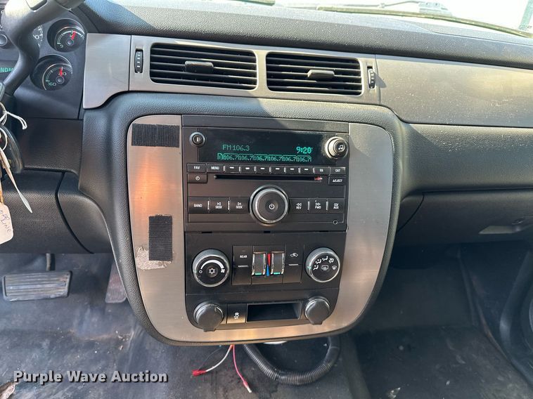 image for item LR9668 2014 Chevrolet Tahoe Police  SUV