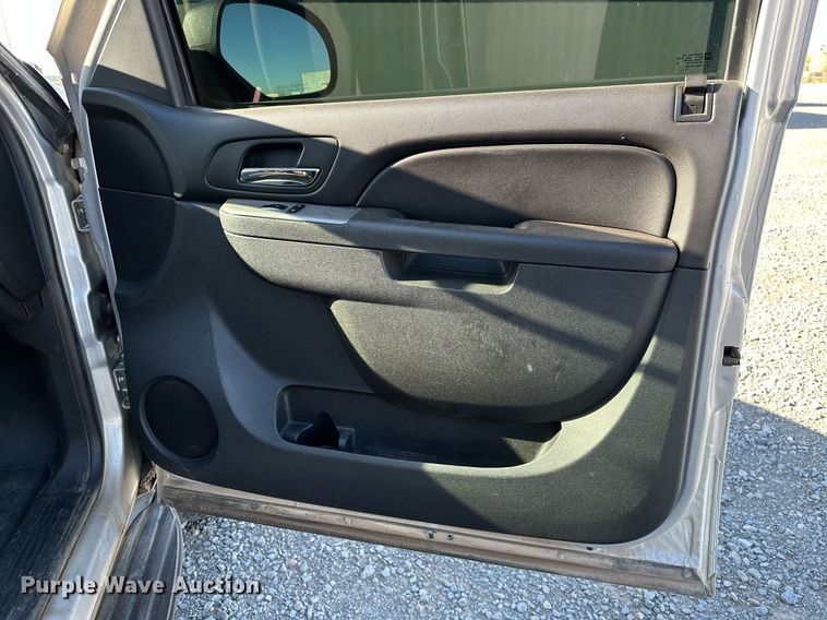 image for item LR9668 2014 Chevrolet Tahoe Police  SUV