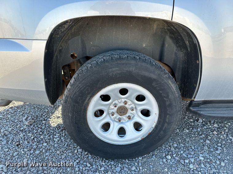 image for item LR9668 2014 Chevrolet Tahoe Police  SUV