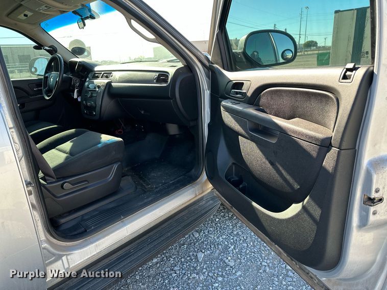 image for item LR9669 2014 Chevrolet Tahoe Police  SUV