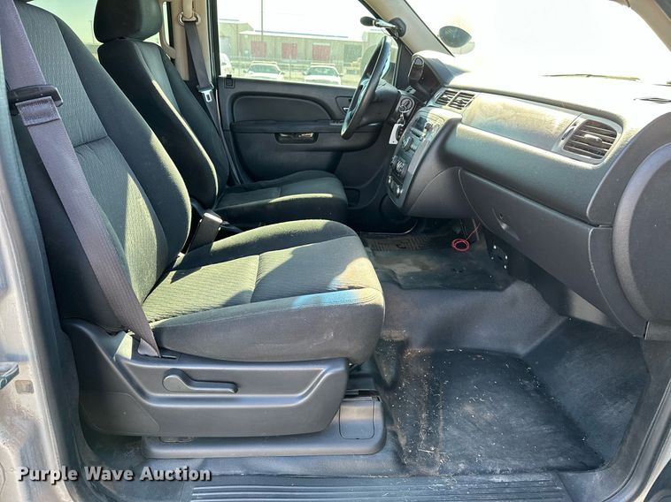 image for item LR9669 2014 Chevrolet Tahoe Police  SUV