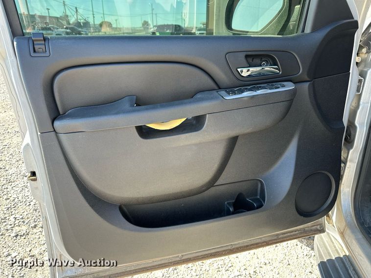 image for item LR9670 2013 Chevrolet Tahoe Police  SUV