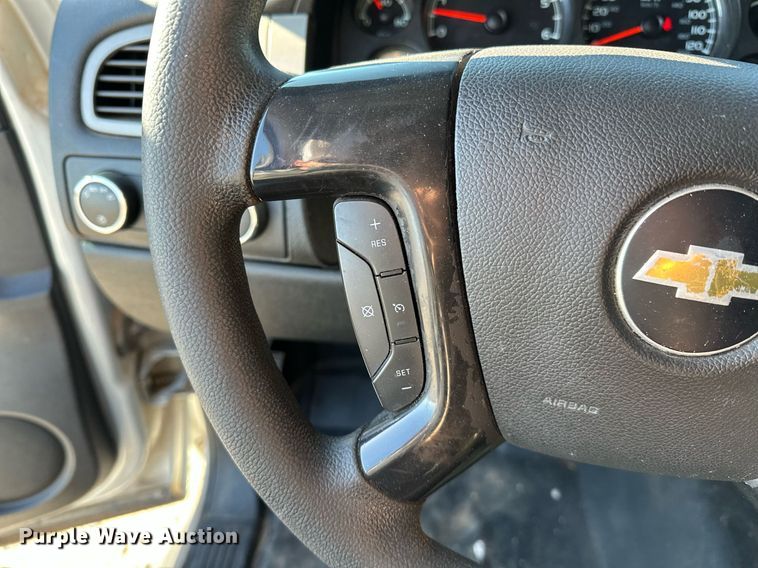 image for item LR9670 2013 Chevrolet Tahoe Police  SUV