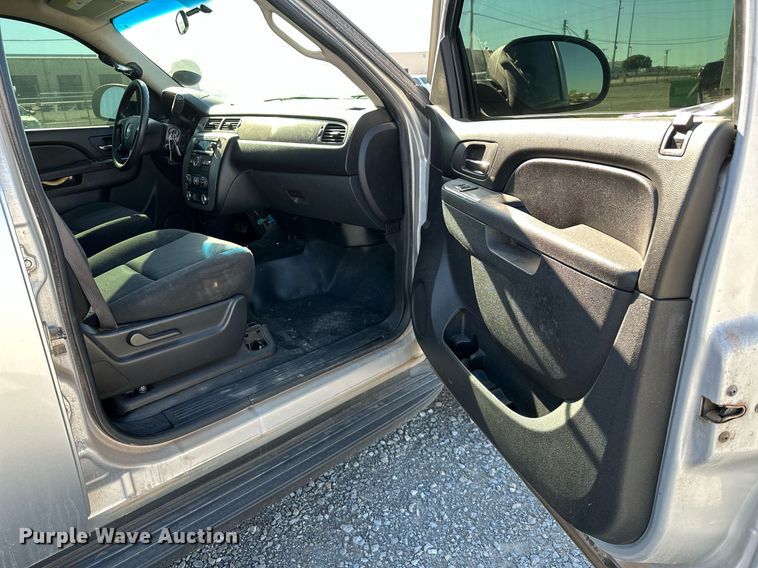 image for item LR9670 2013 Chevrolet Tahoe Police  SUV