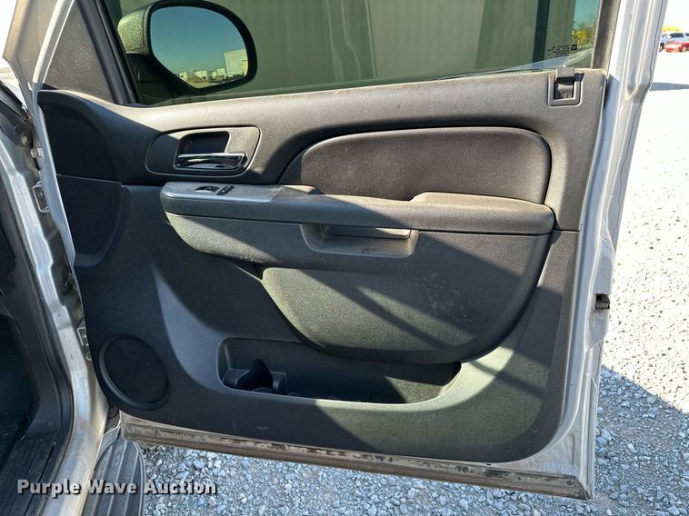 image for item LR9670 2013 Chevrolet Tahoe Police  SUV