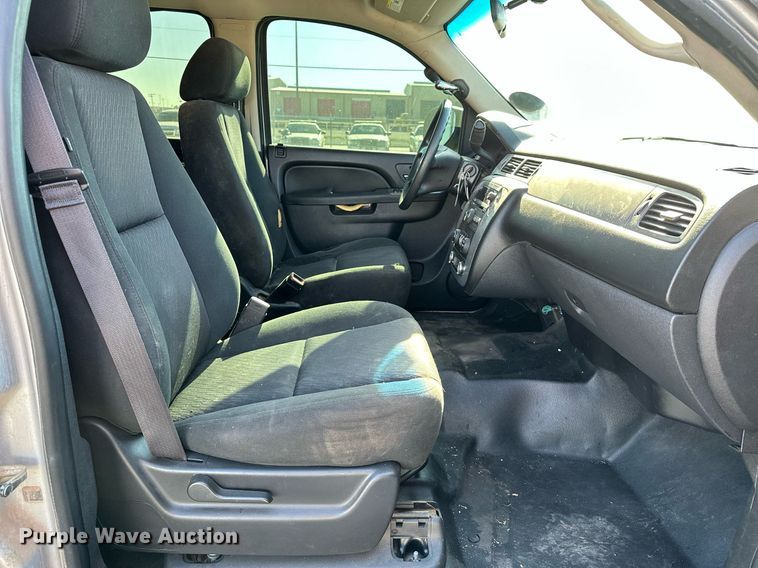 image for item LR9670 2013 Chevrolet Tahoe Police  SUV