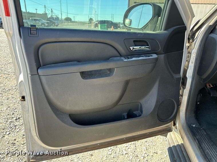 image for item LR9672 2010 Chevrolet Tahoe Police  SUV