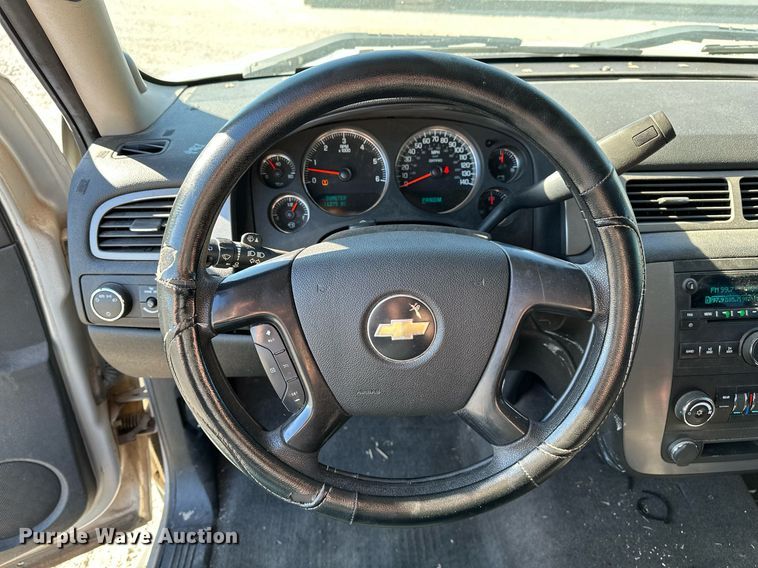 image for item LR9672 2010 Chevrolet Tahoe Police  SUV