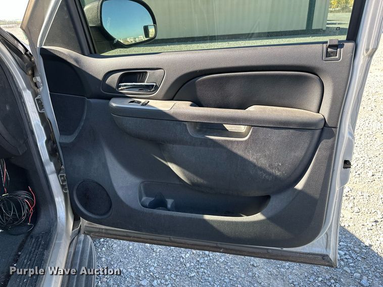 image for item LR9672 2010 Chevrolet Tahoe Police  SUV