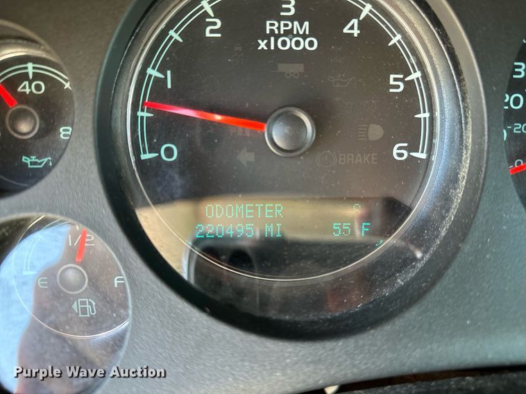 image for item LR9673 2013 Chevrolet Tahoe Police  SUV