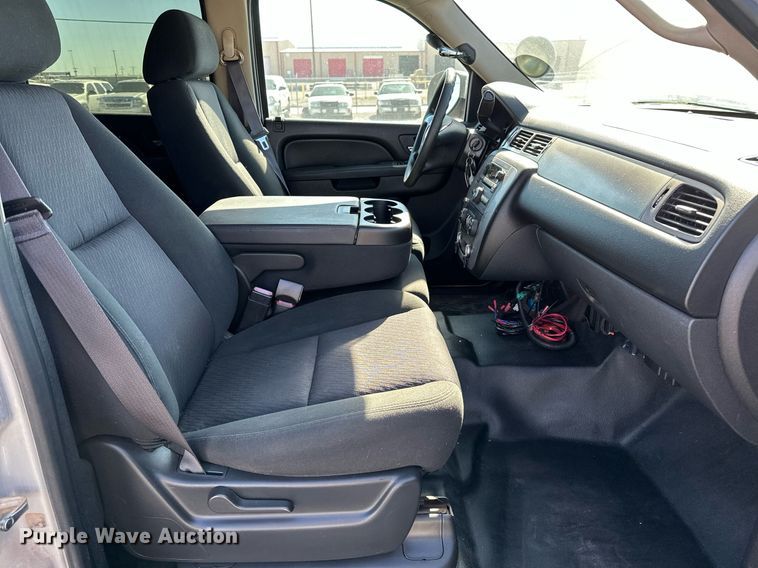 image for item LR9673 2013 Chevrolet Tahoe Police  SUV