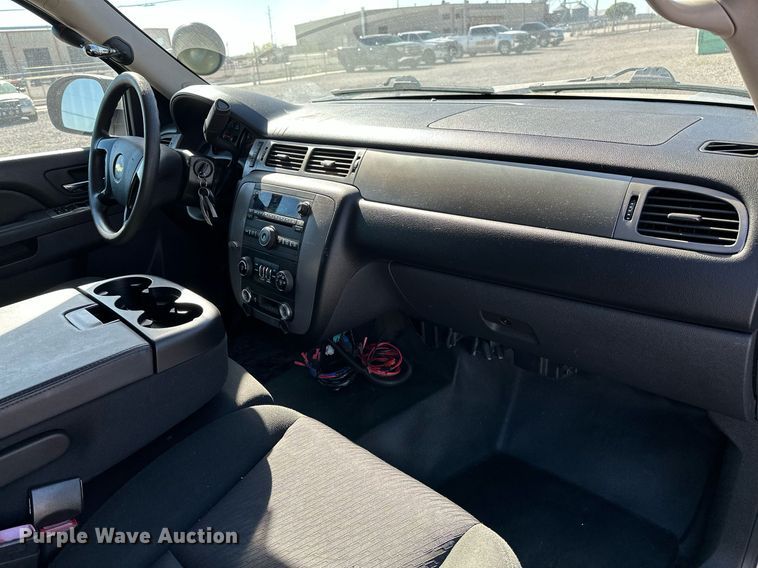 image for item LR9673 2013 Chevrolet Tahoe Police  SUV