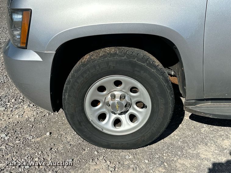 image for item LR9673 2013 Chevrolet Tahoe Police  SUV