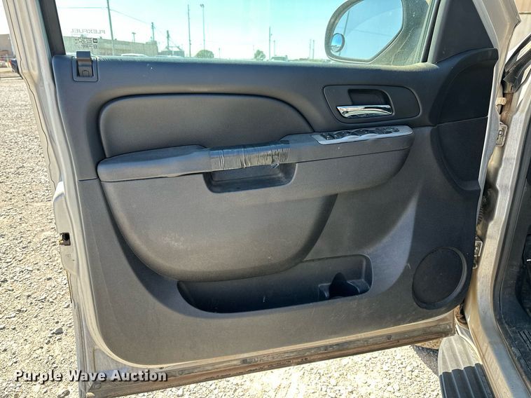 image for item LR9676 2014 Chevrolet Tahoe Police  SUV