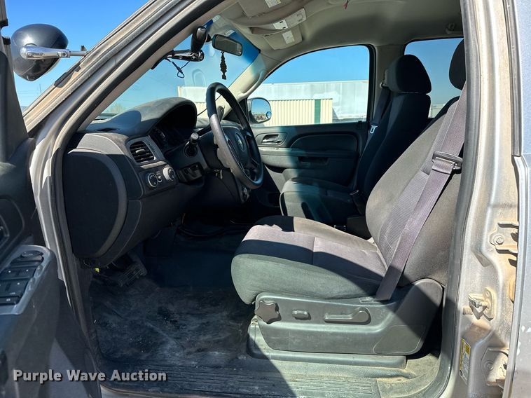 image for item LR9676 2014 Chevrolet Tahoe Police  SUV