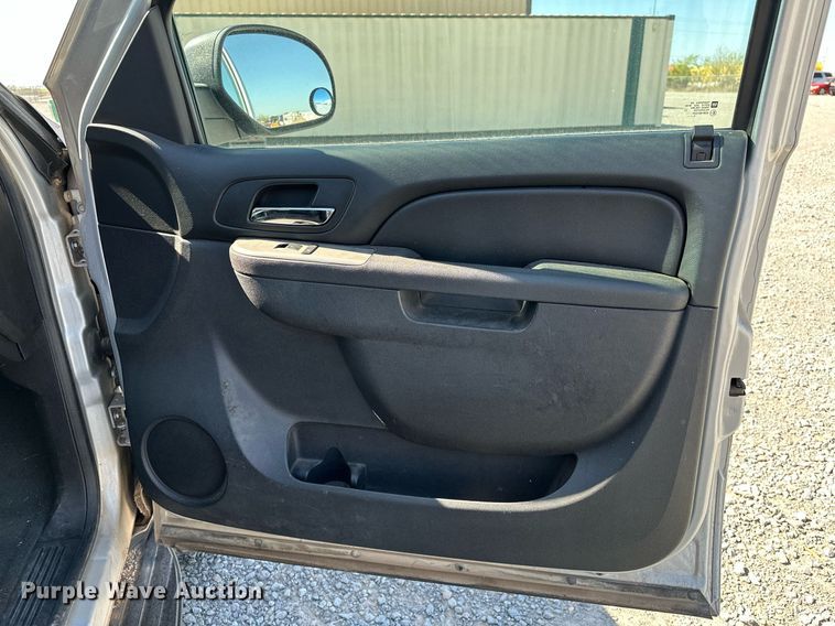 image for item LR9676 2014 Chevrolet Tahoe Police  SUV