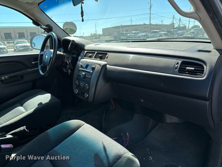 image for item LR9676 2014 Chevrolet Tahoe Police  SUV