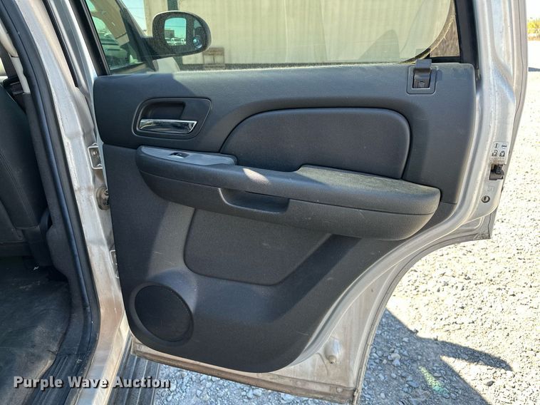 image for item LR9676 2014 Chevrolet Tahoe Police  SUV