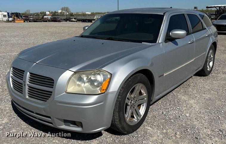 image for item LR9677 2006 Dodge Magnum