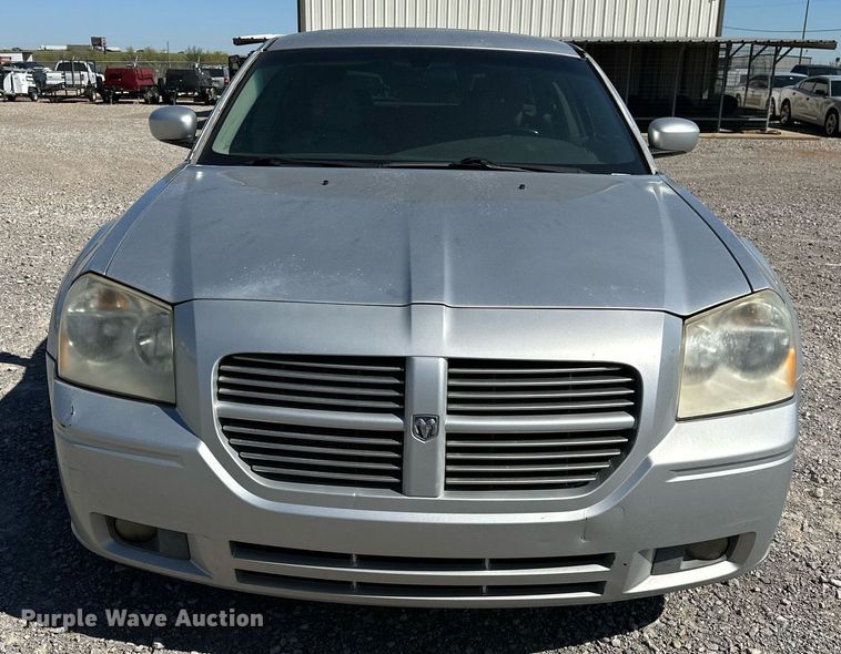 image for item LR9677 2006 Dodge Magnum
