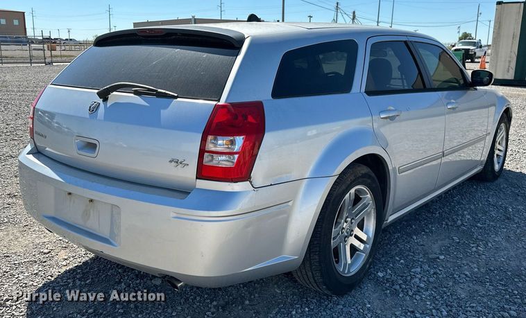 image for item LR9677 2006 Dodge Magnum