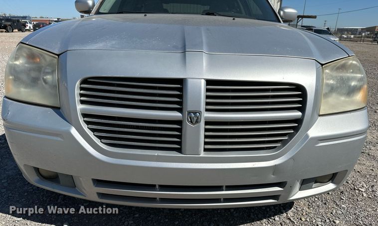 image for item LR9677 2006 Dodge Magnum