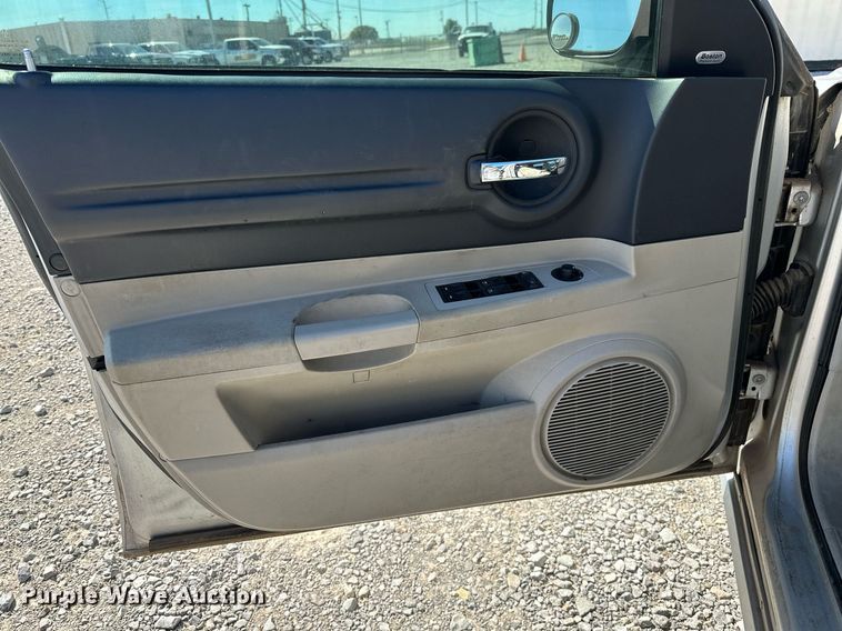 image for item LR9677 2006 Dodge Magnum