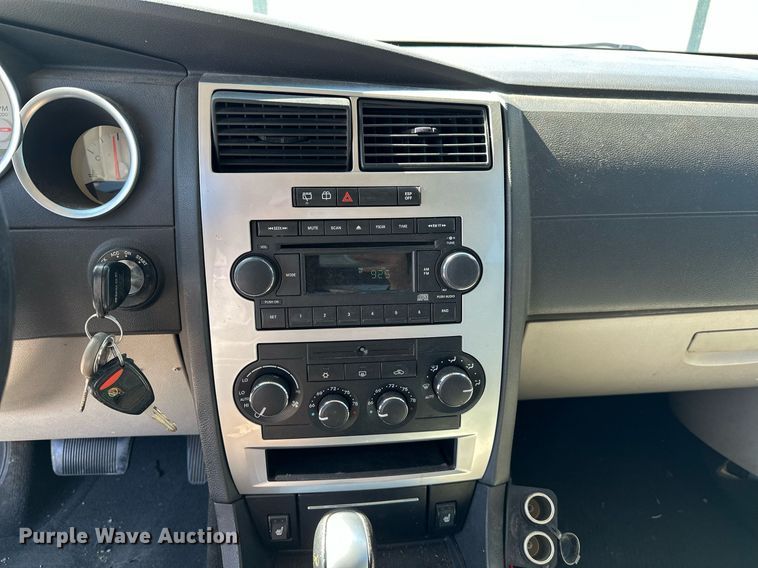 image for item LR9677 2006 Dodge Magnum