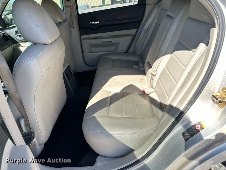 image for item LR9677 2006 Dodge Magnum