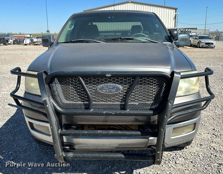 image for item LR9678 2004 Ford F150  SuperCab pickup truck