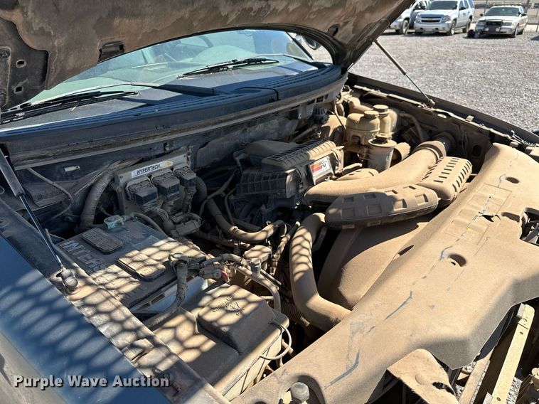 image for item LR9678 2004 Ford F150  SuperCab pickup truck