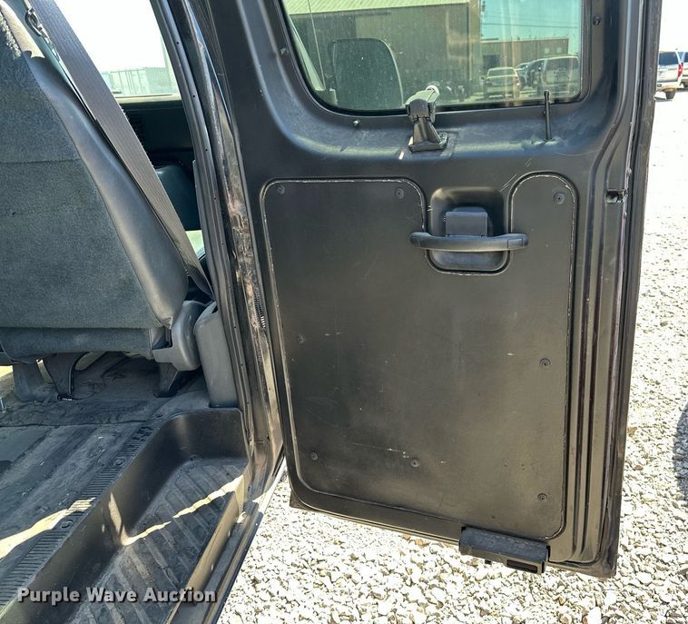 image for item LR9679 1995 Ford Club Wagon  van