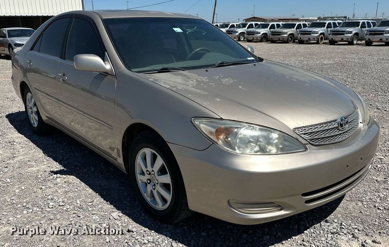 image for item LR9683 2002 Toyota Camry LXS