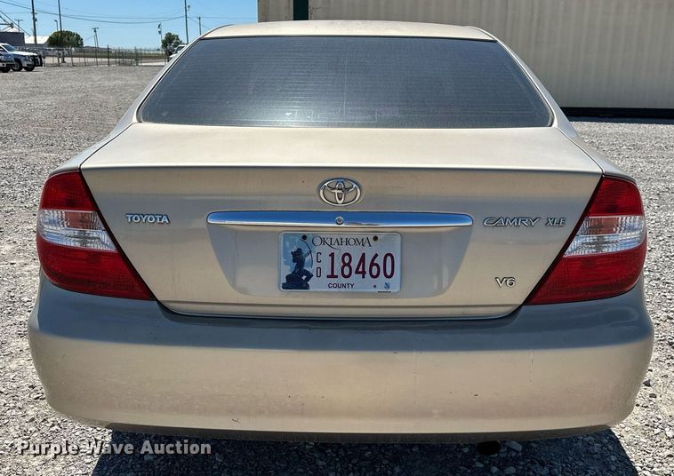 image for item LR9683 2002 Toyota Camry LXS