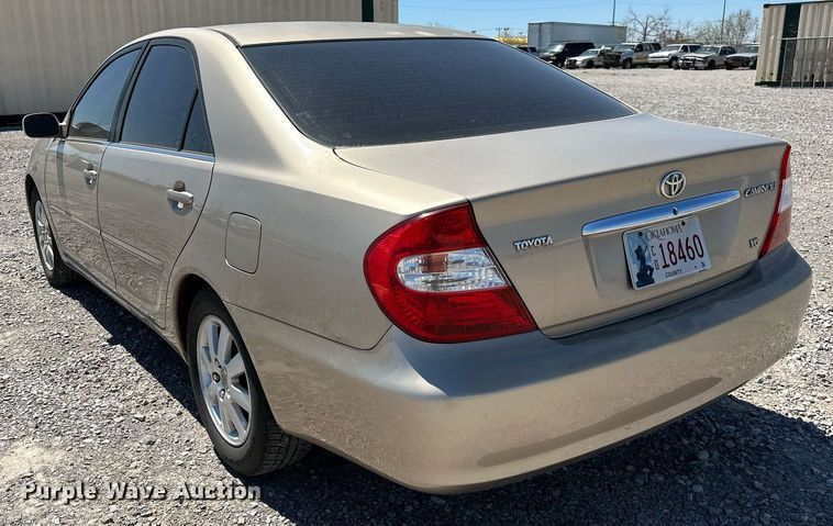 image for item LR9683 2002 Toyota Camry LXS