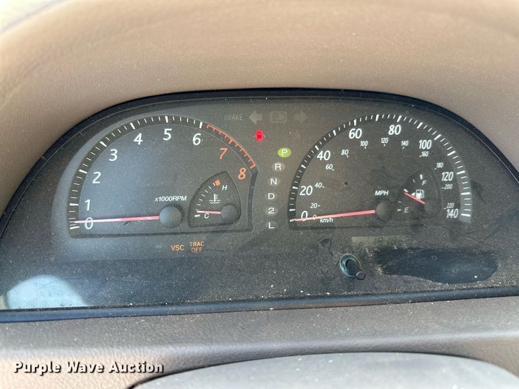 image for item LR9683 2002 Toyota Camry LXS