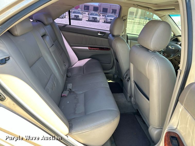 image for item LR9683 2002 Toyota Camry LXS