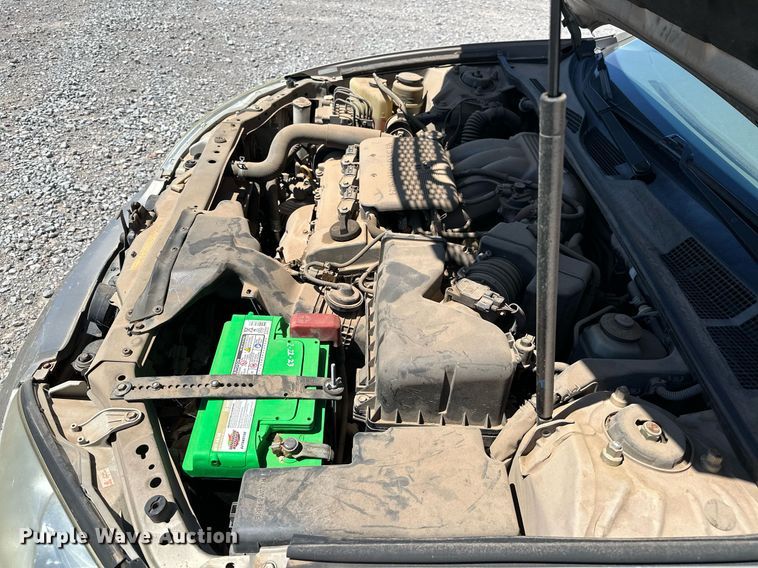 image for item LR9683 2002 Toyota Camry LXS