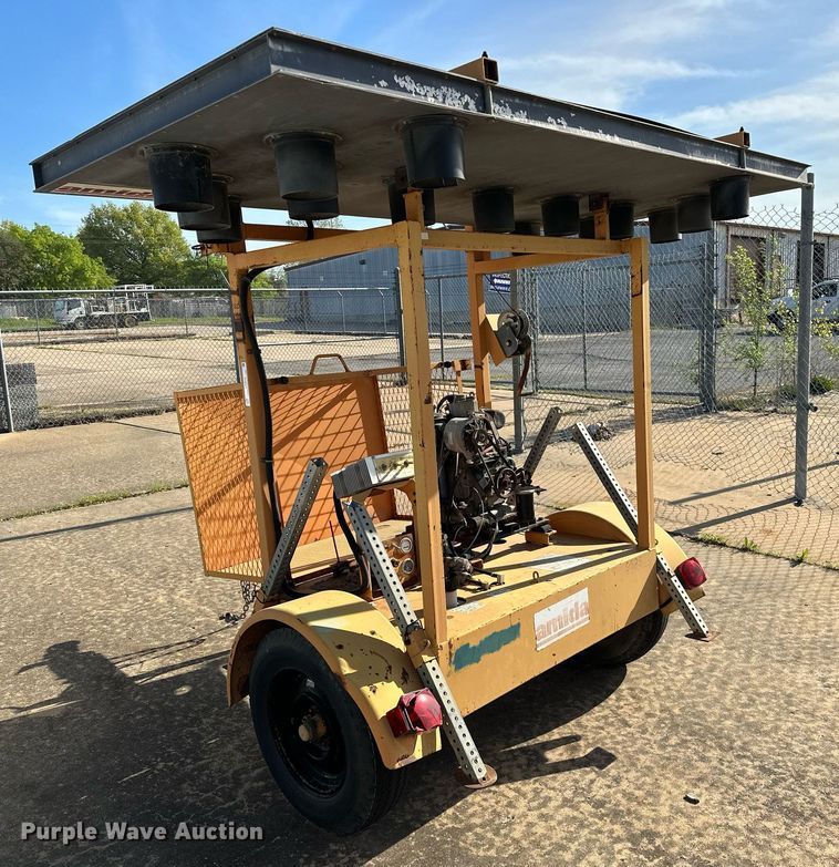 image for item LR9686 Amida DLB15-FA-GK  arrow board