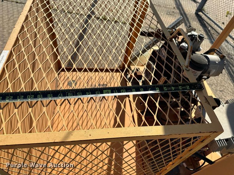 image for item LR9686 Amida DLB15-FA-GK  arrow board