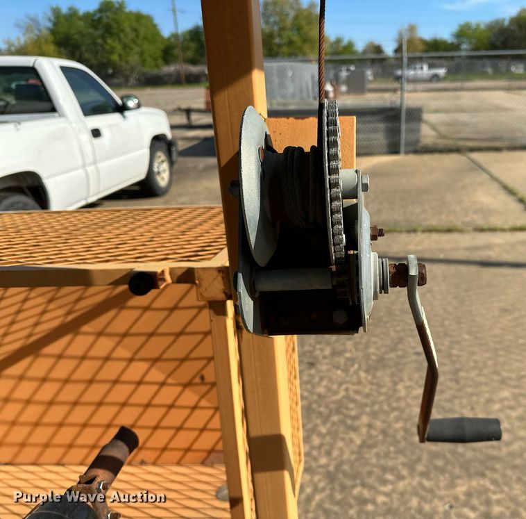 image for item LR9686 Amida DLB15-FA-GK  arrow board