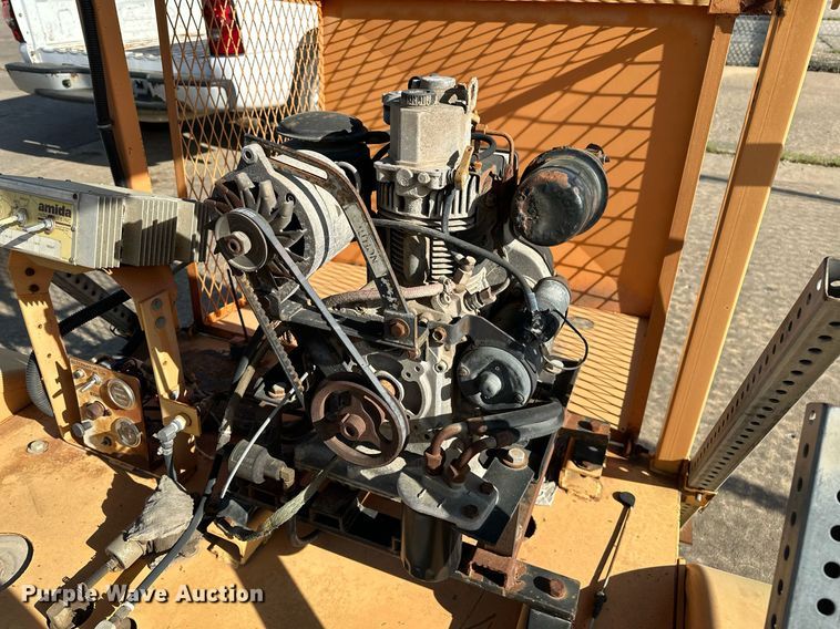 image for item LR9686 Amida DLB15-FA-GK  arrow board